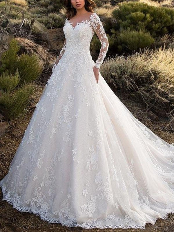 New women's lace wedding dress with train, flared evening gown